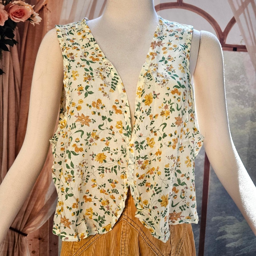 Vintage 1970s Cream Floral Sleeveless Vest Open Front Cottagecore Fairy Prairie